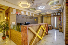 FabHotel Silver Palace